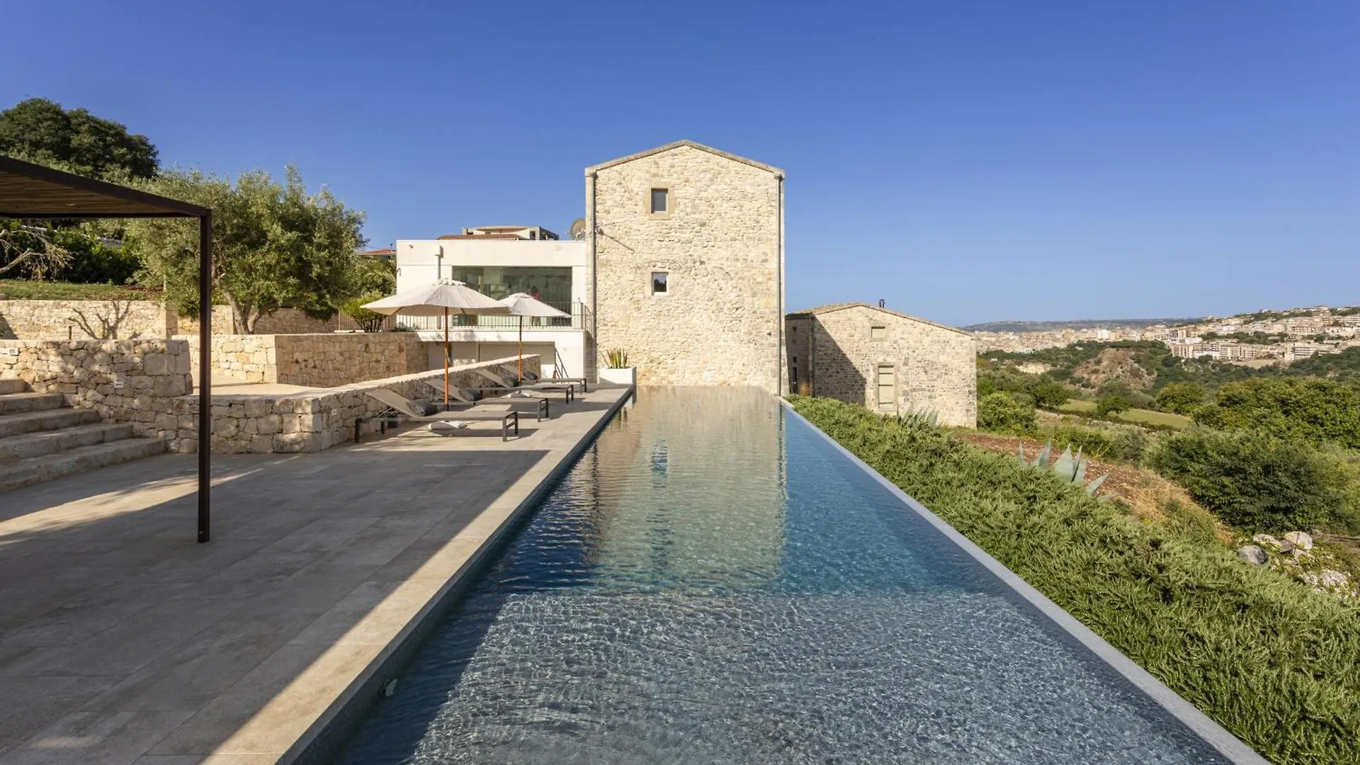 Corten House - Isulatravel Modica 0*,